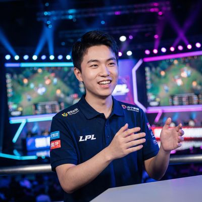 糖心vlog电竞解说张毅